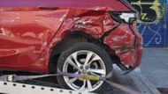 A car accident involving Deedee (Image via Unsplash)